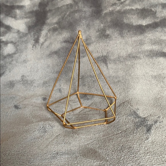 ⭐️HOST PICK⭐️Geometric Shapes 3 Count - Picture 4 of 4